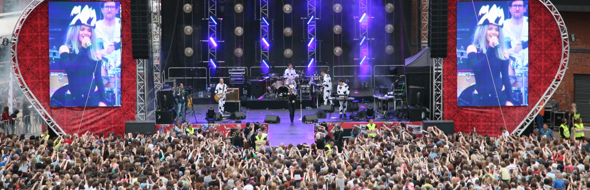 Entertaining Manufaktura